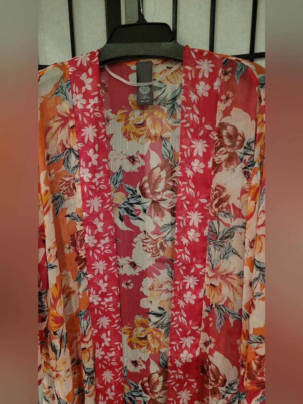 Vince Camuto Floral Kimono in Pink & Orange - Picture 2 of 4